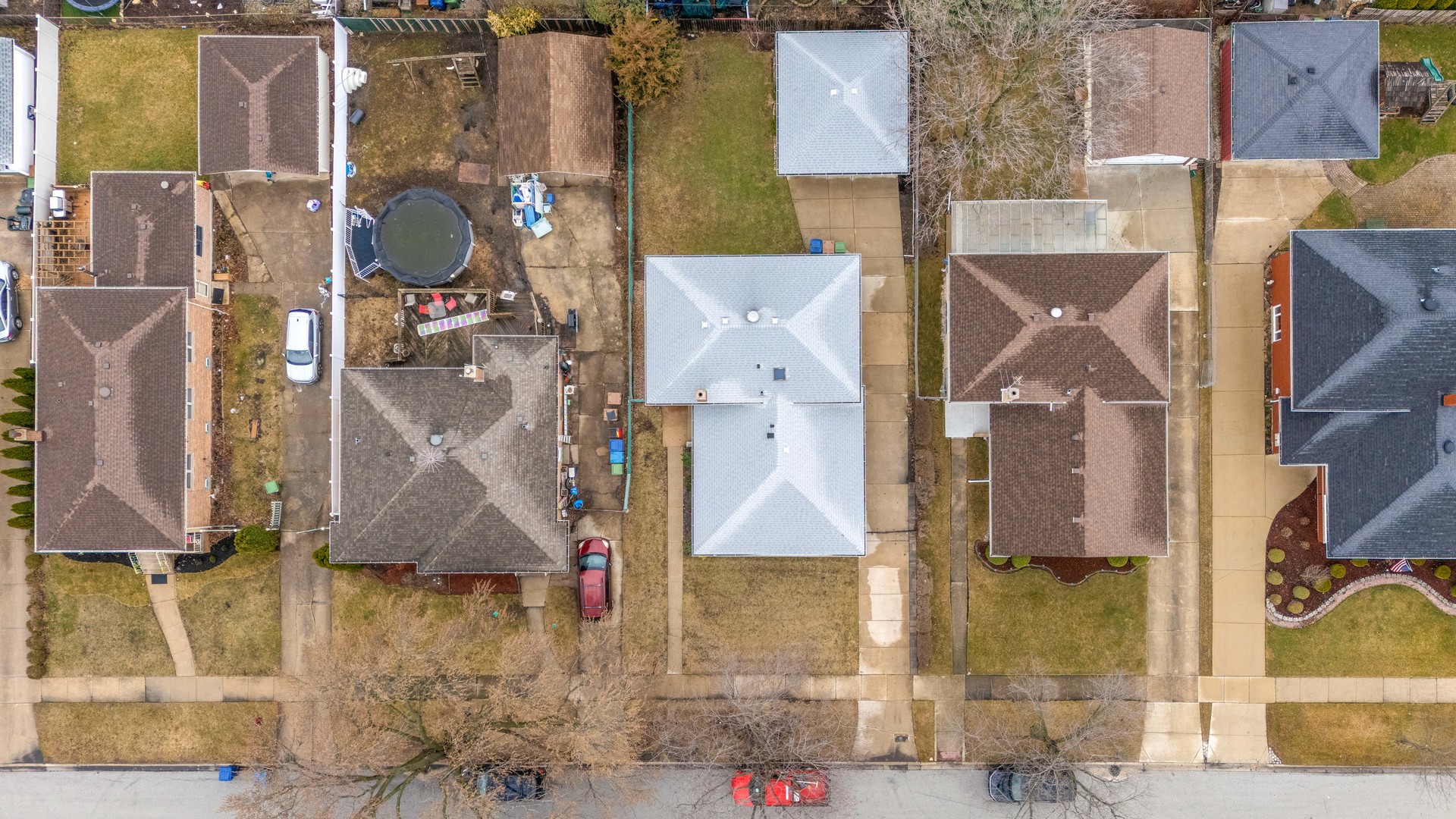 5132 W 105th Place, Oak Lawn, IL 60453