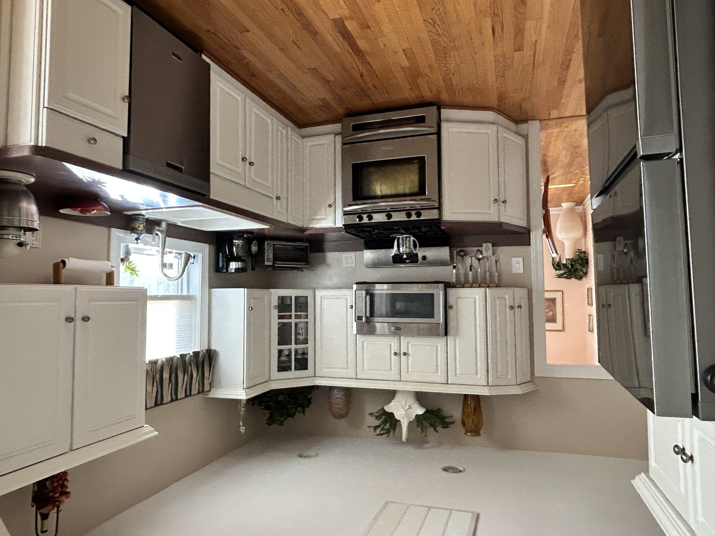 171 E Cayuga Avenue, Elmhurst, IL 60126