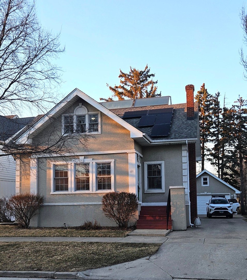 171 E Cayuga Avenue, Elmhurst, IL 60126