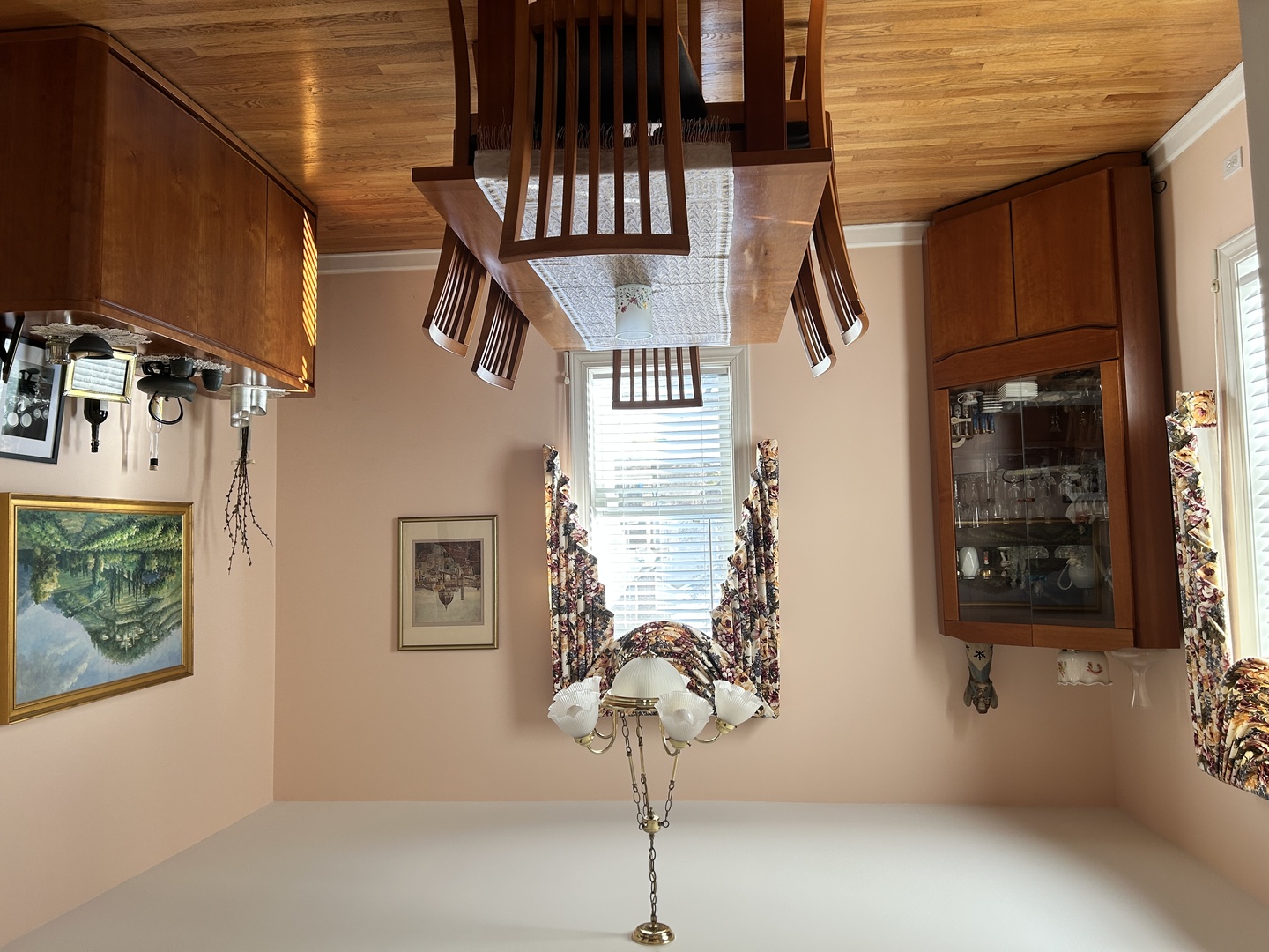 171 E Cayuga Avenue, Elmhurst, IL 60126