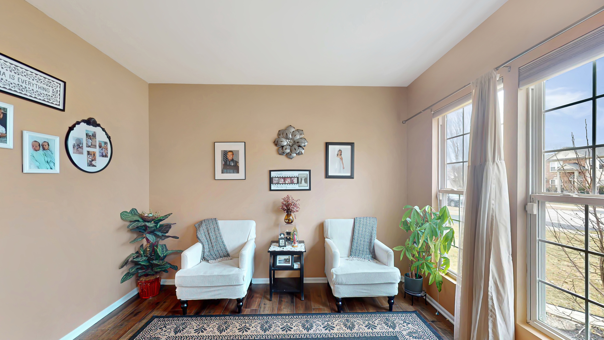 11724 S Glenn Circle, Plainfield, IL 60585