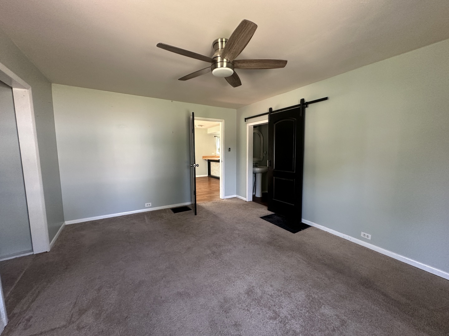 415 W Livingston Road, Streator, IL 61364