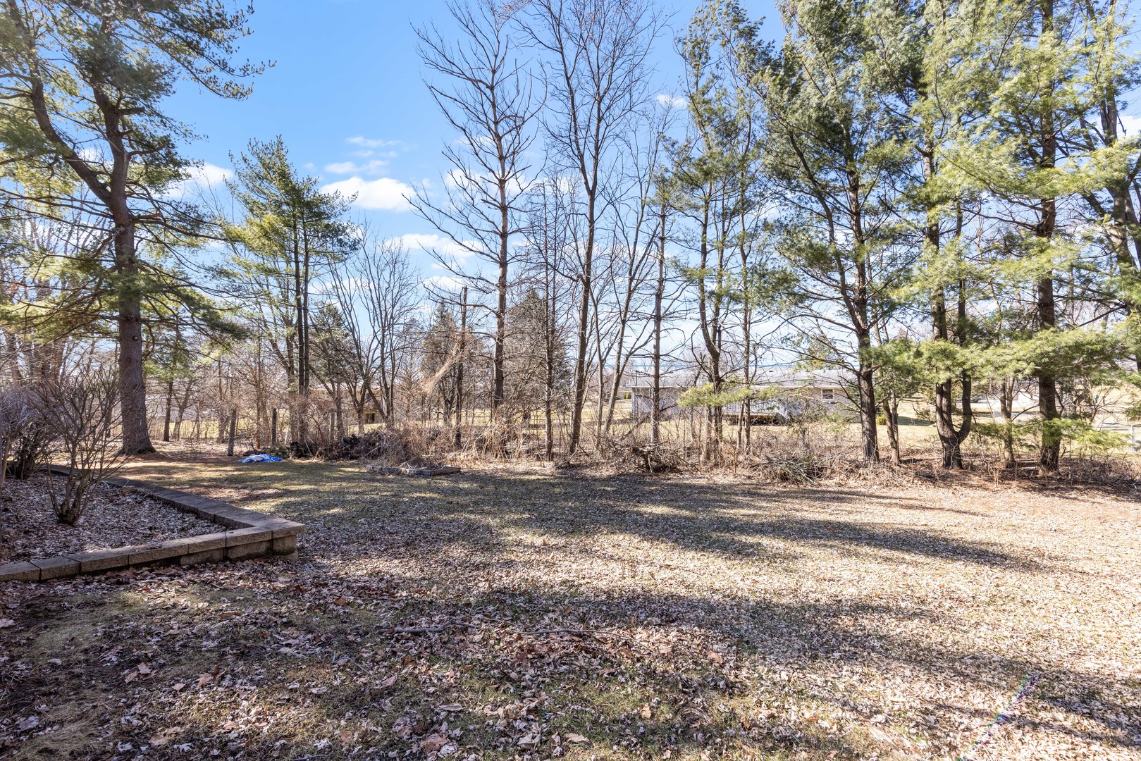 8668 Yosemite Drive, Byron, IL 61010