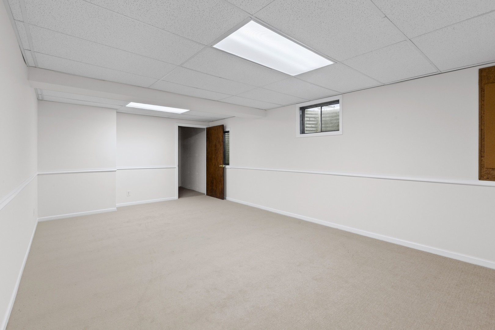 840 Mobile Court, Naperville, IL 60540