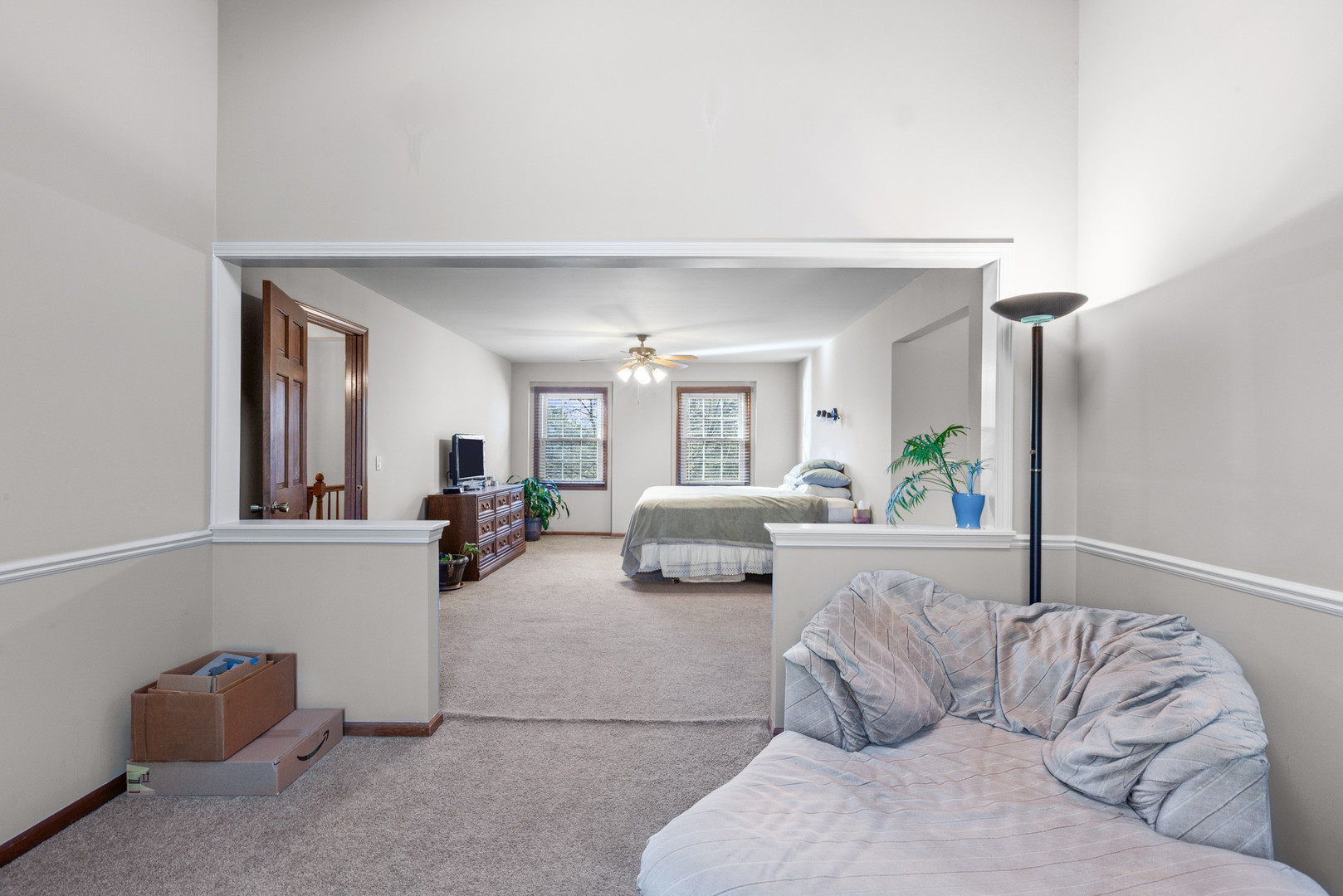 840 Mobile Court, Naperville, IL 60540