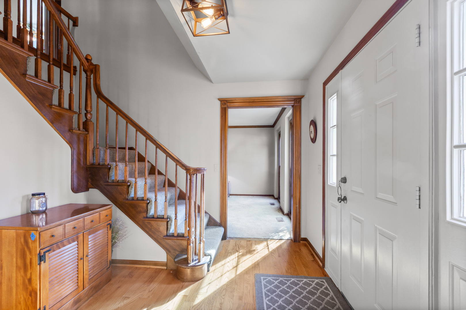 840 Mobile Court, Naperville, IL 60540