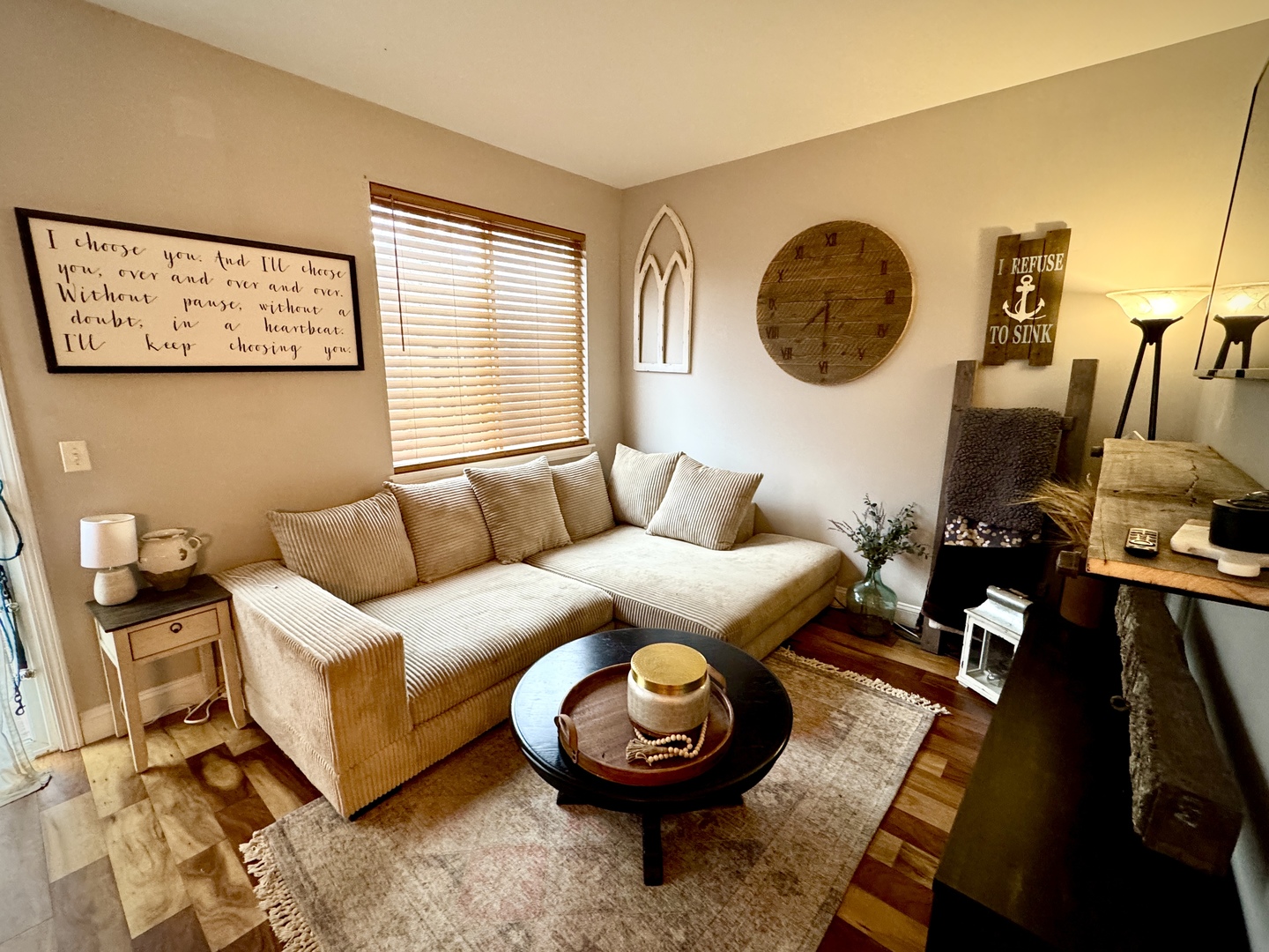 83 Keeneland Court, Grayslake, IL 60030