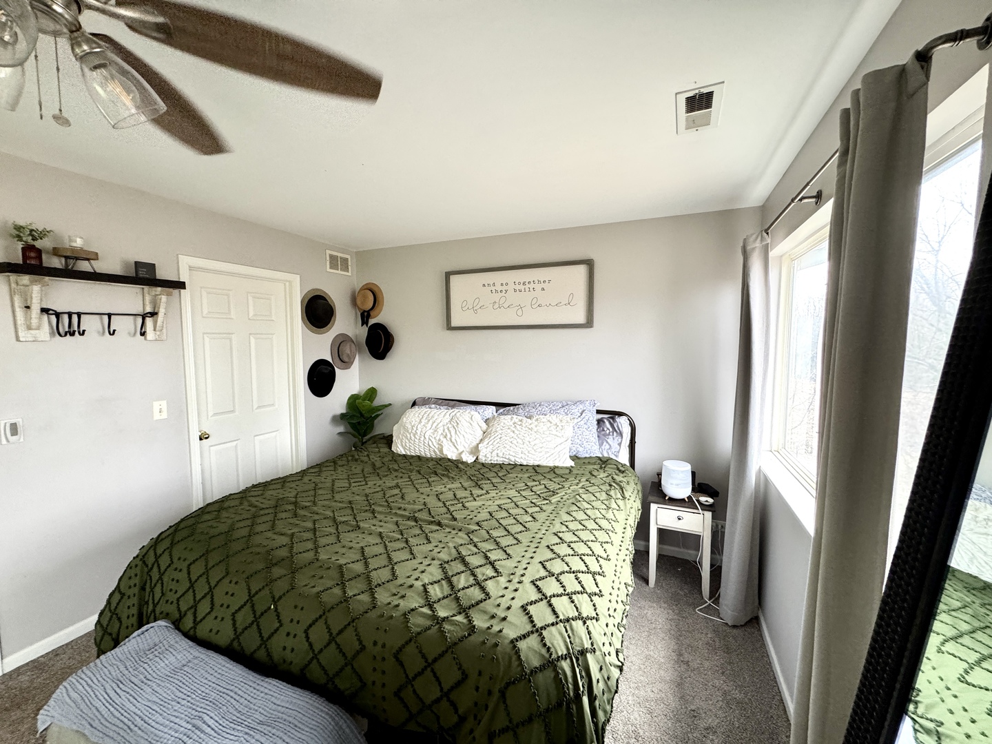 83 Keeneland Court, Grayslake, IL 60030