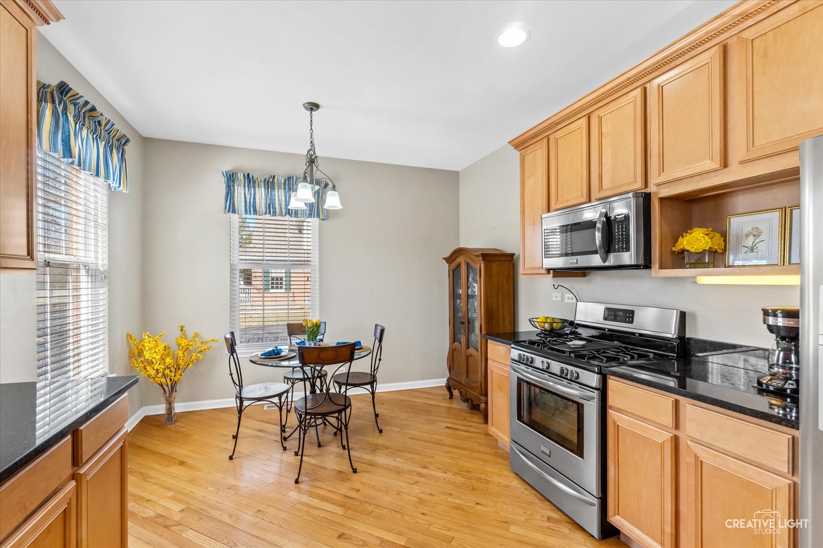 222 Trentt Drive, Batavia, IL 60510