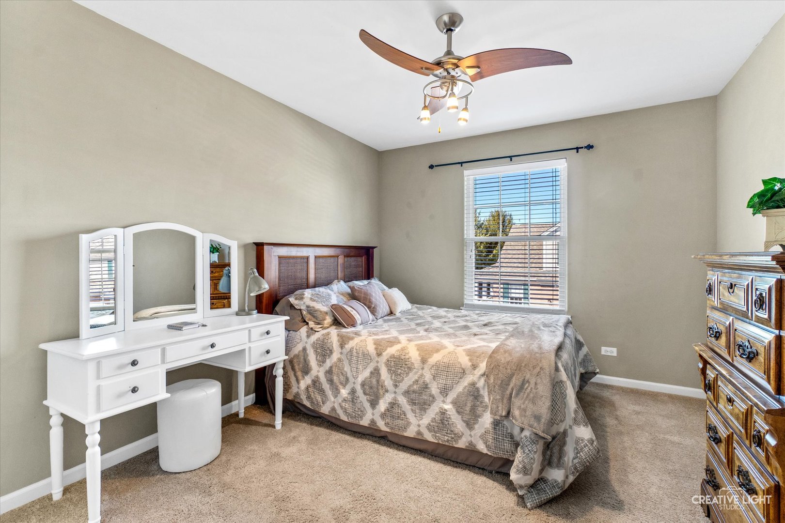 222 Trentt Drive, Batavia, IL 60510