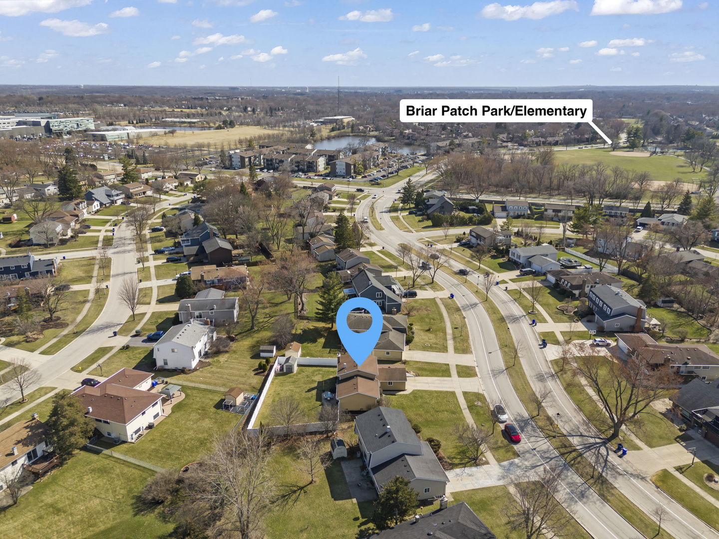 1551 Briarcliffe Boulevard, Wheaton, IL 60189