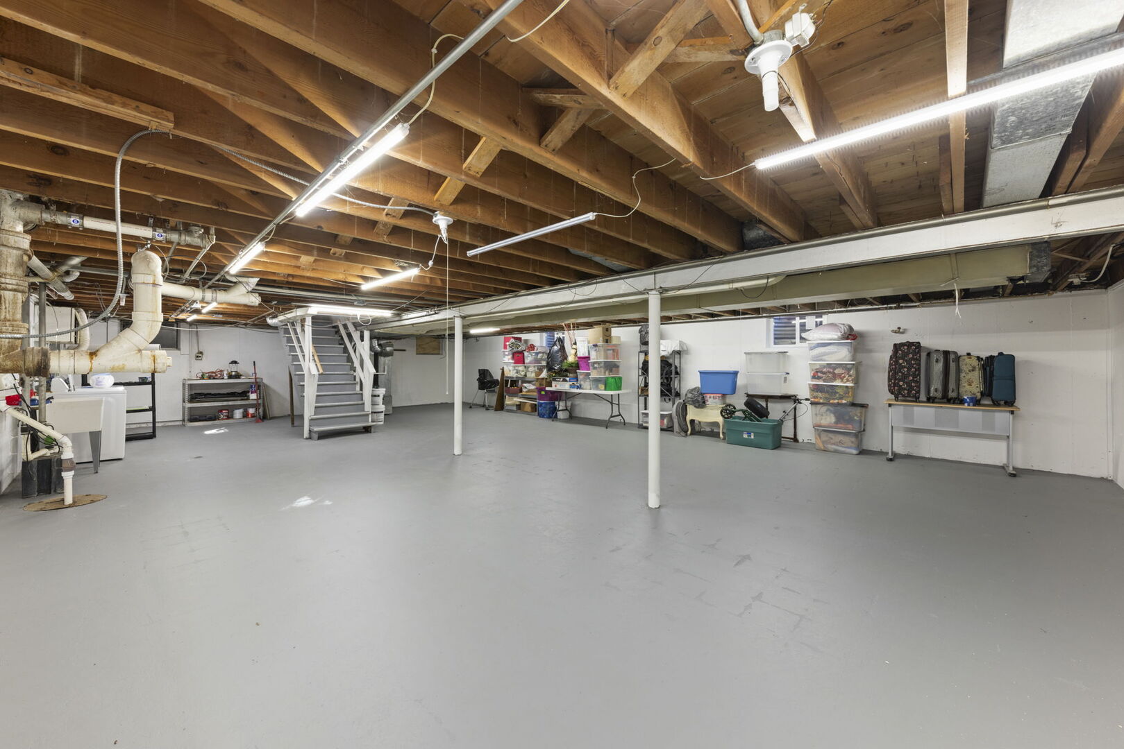 928 S Hillcrest Avenue, Elmhurst, IL 60126