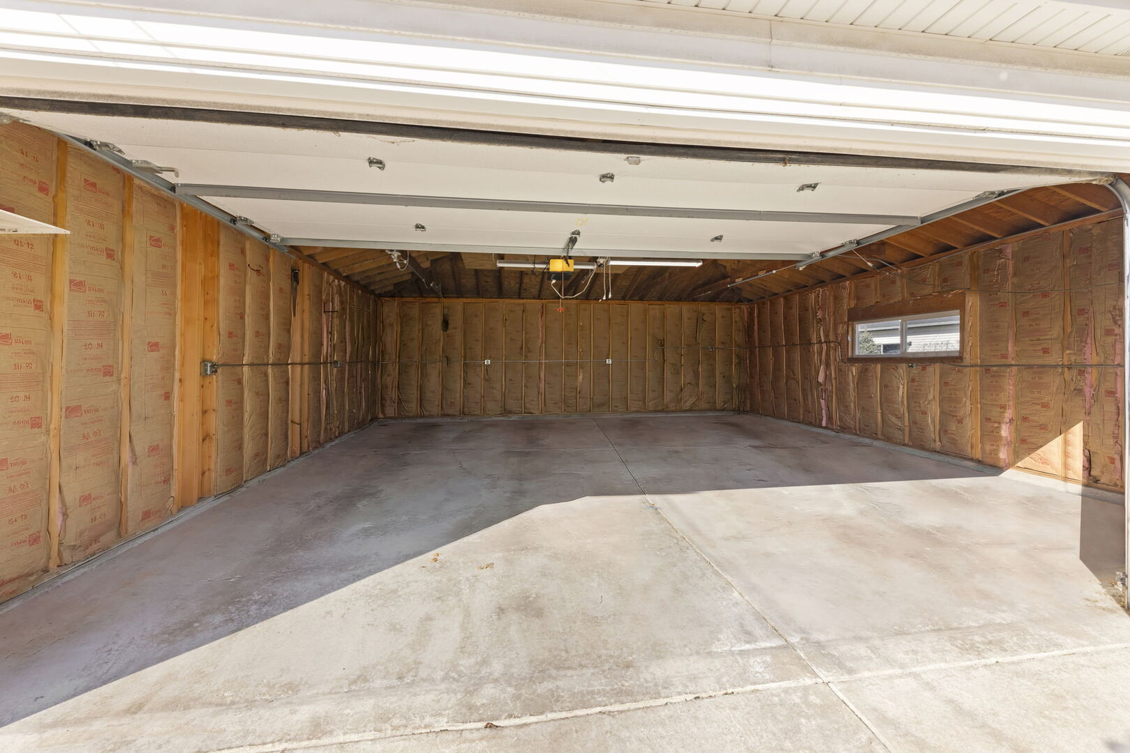 928 S Hillcrest Avenue, Elmhurst, IL 60126