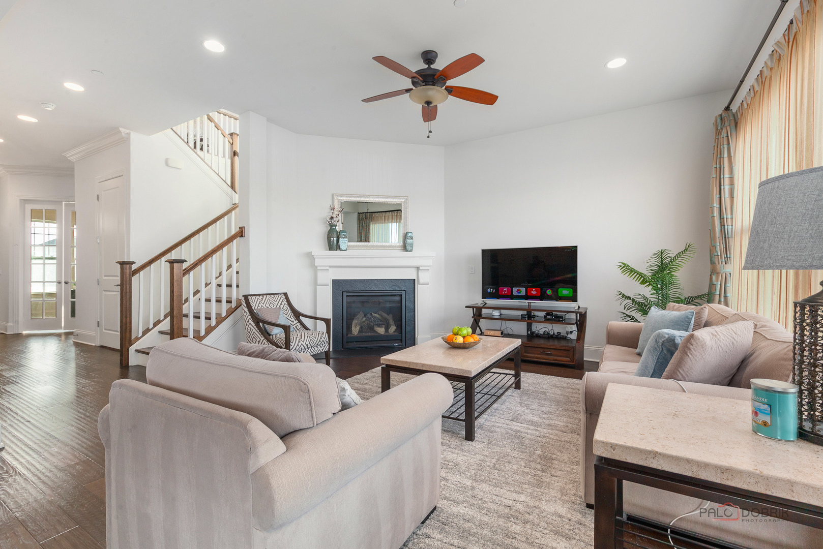 1442 Somerset Place, Barrington, IL 60010