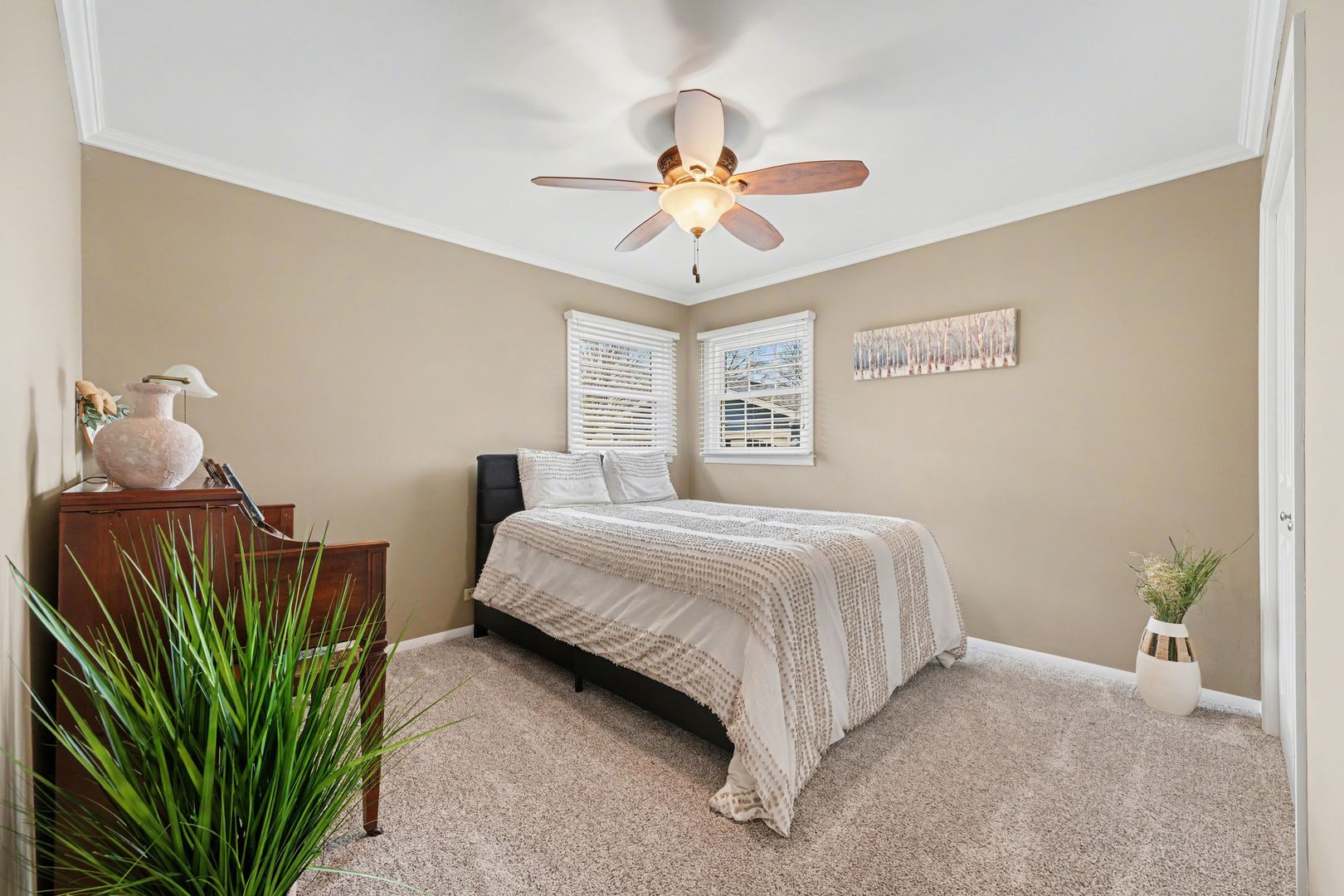 16417 Claire Lane, South Holland, IL 60473