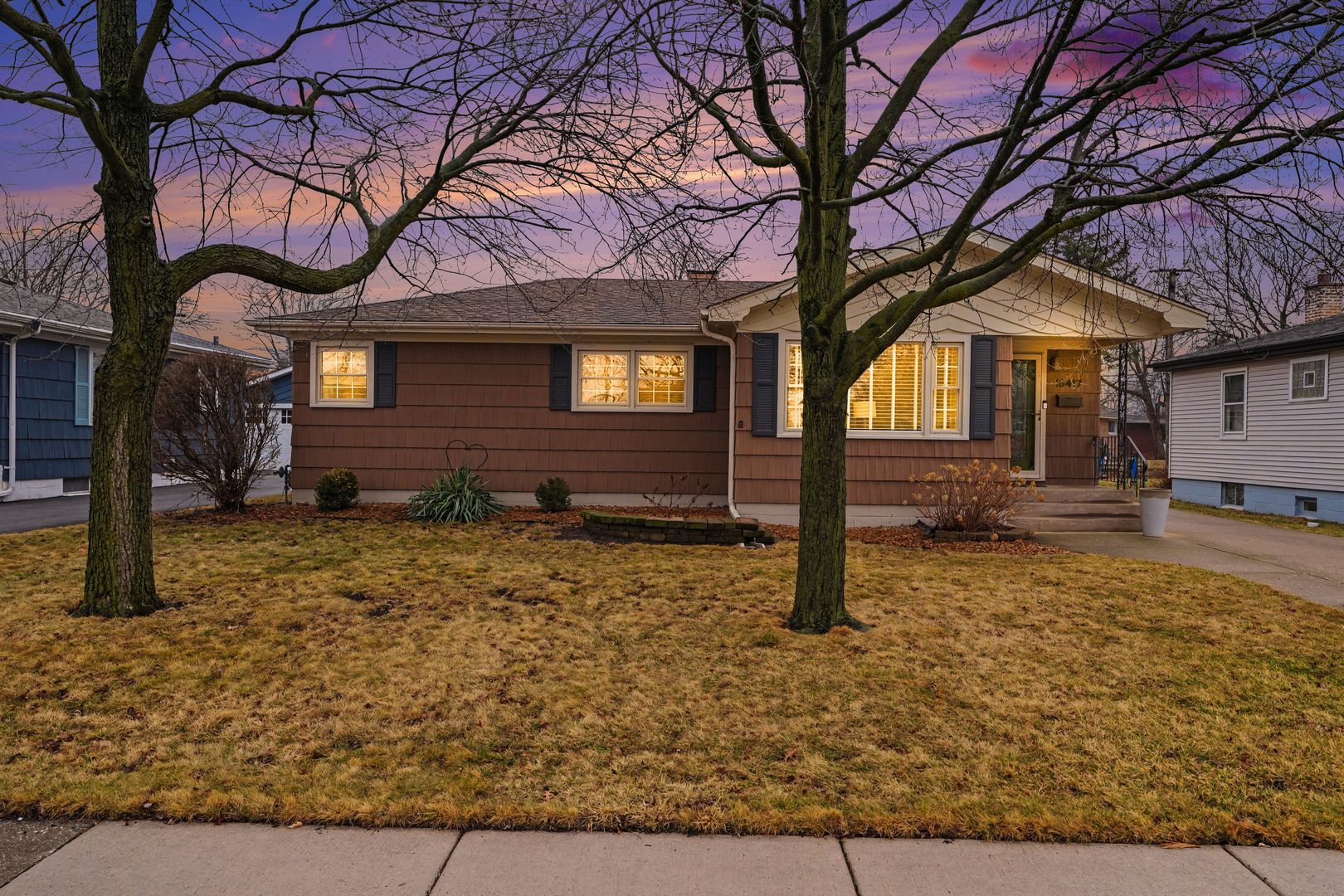 16417 Claire Lane, South Holland, IL 60473