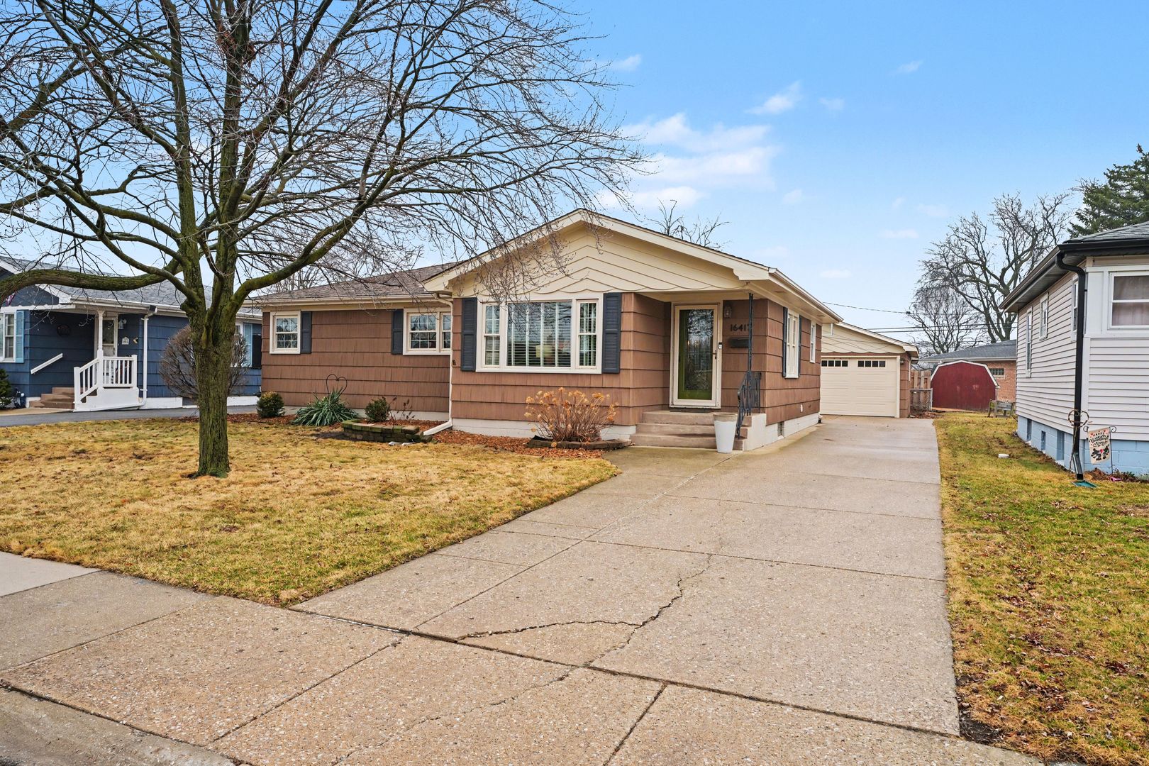 16417 Claire Lane, South Holland, IL 60473