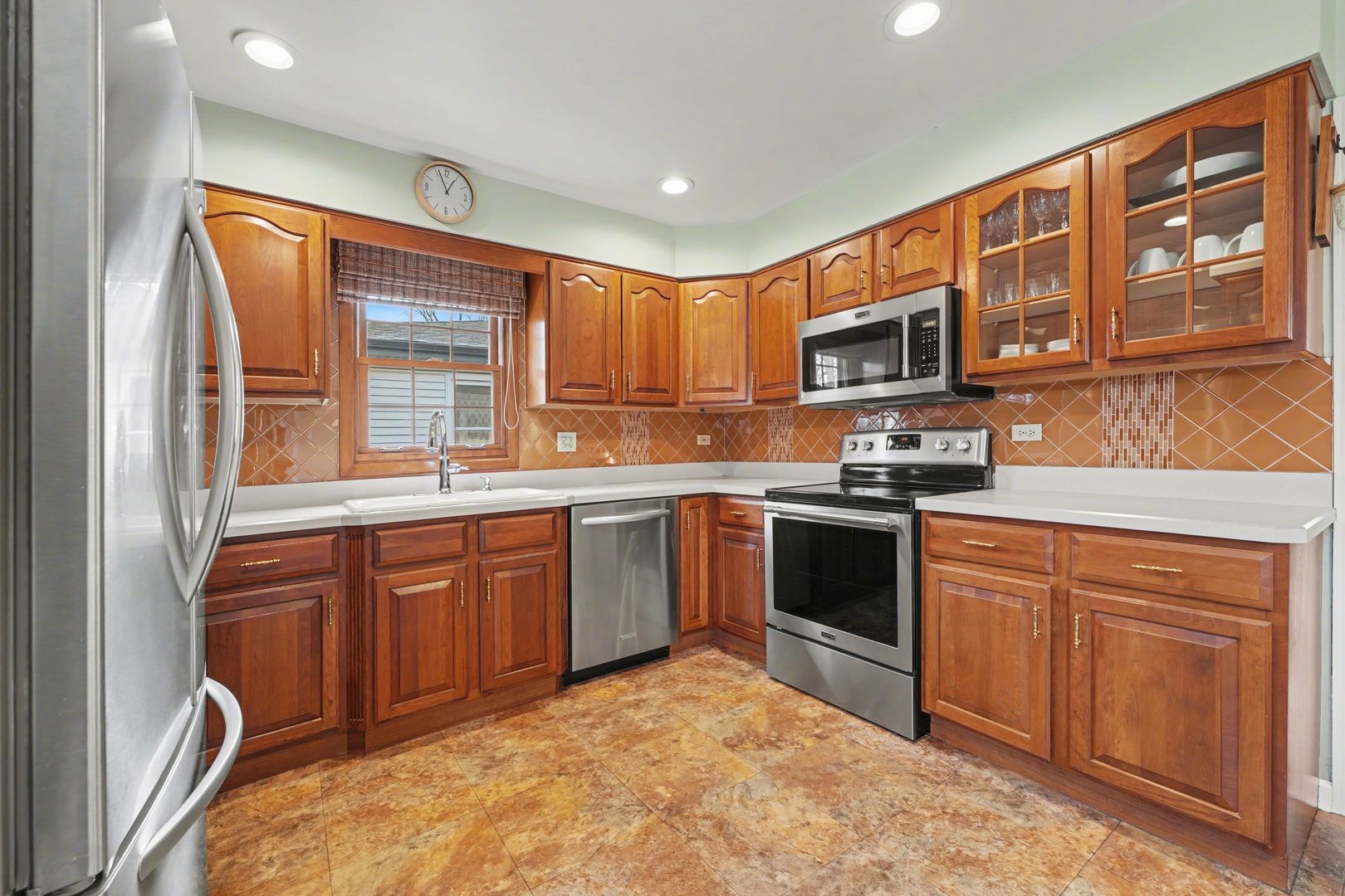 16417 Claire Lane, South Holland, IL 60473