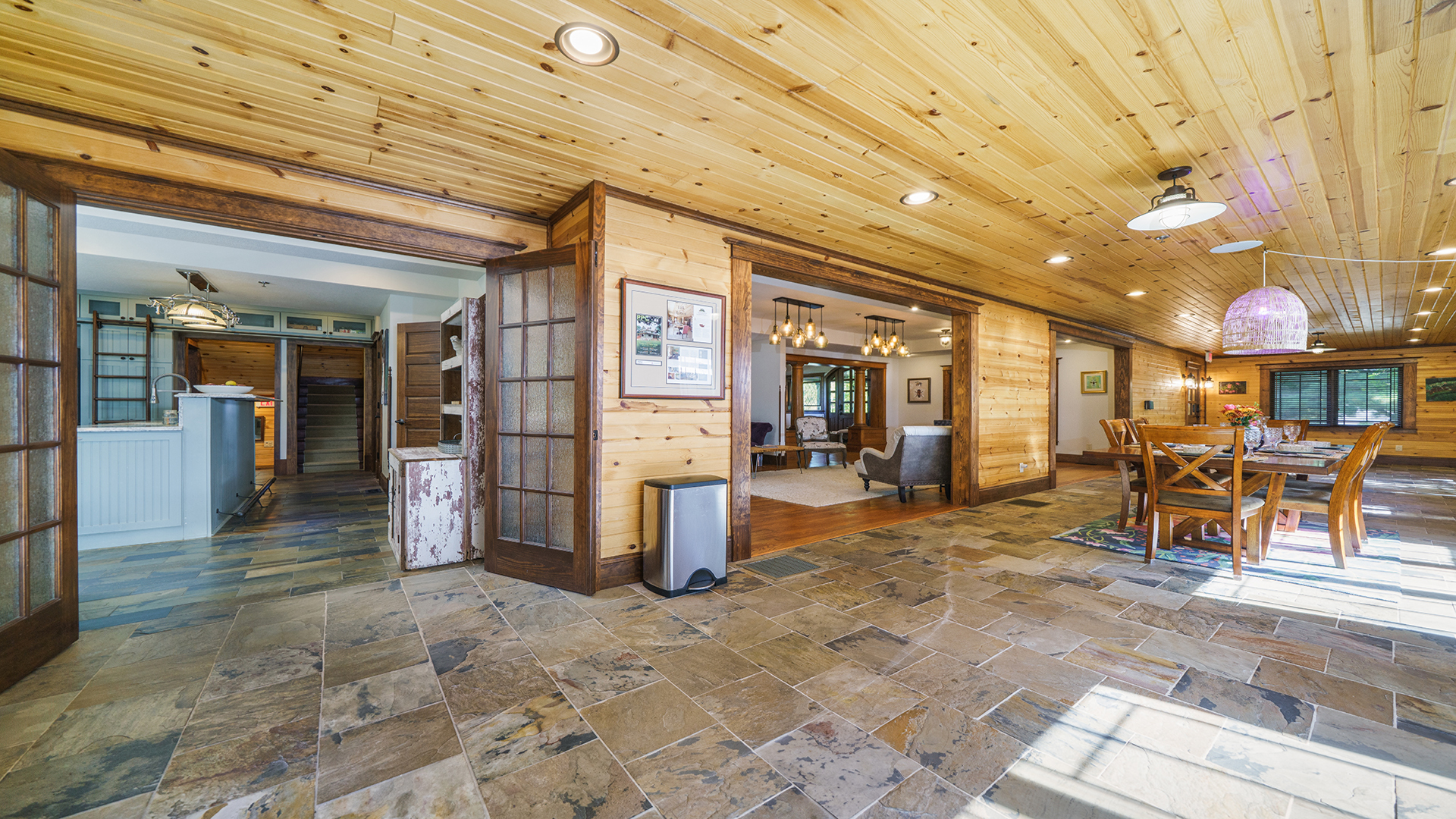 409 N STATE Street, Franklin Grove, IL 61031