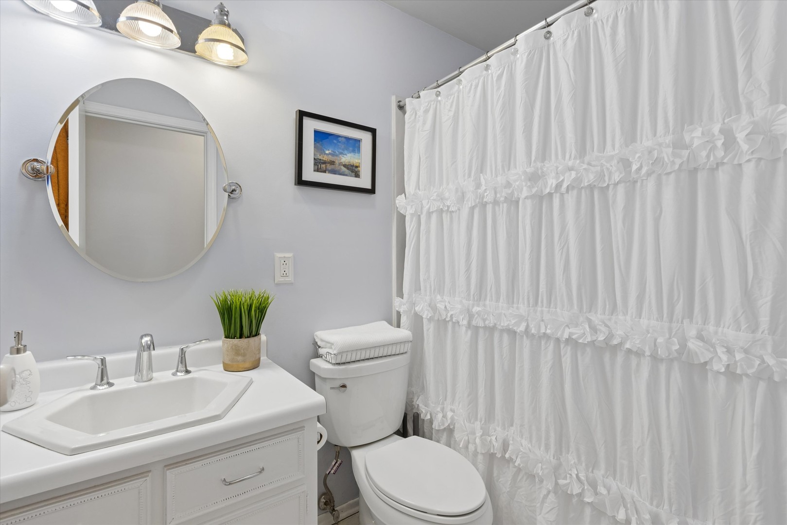 23W302 Cambridge Court, Glen Ellyn, IL 60137