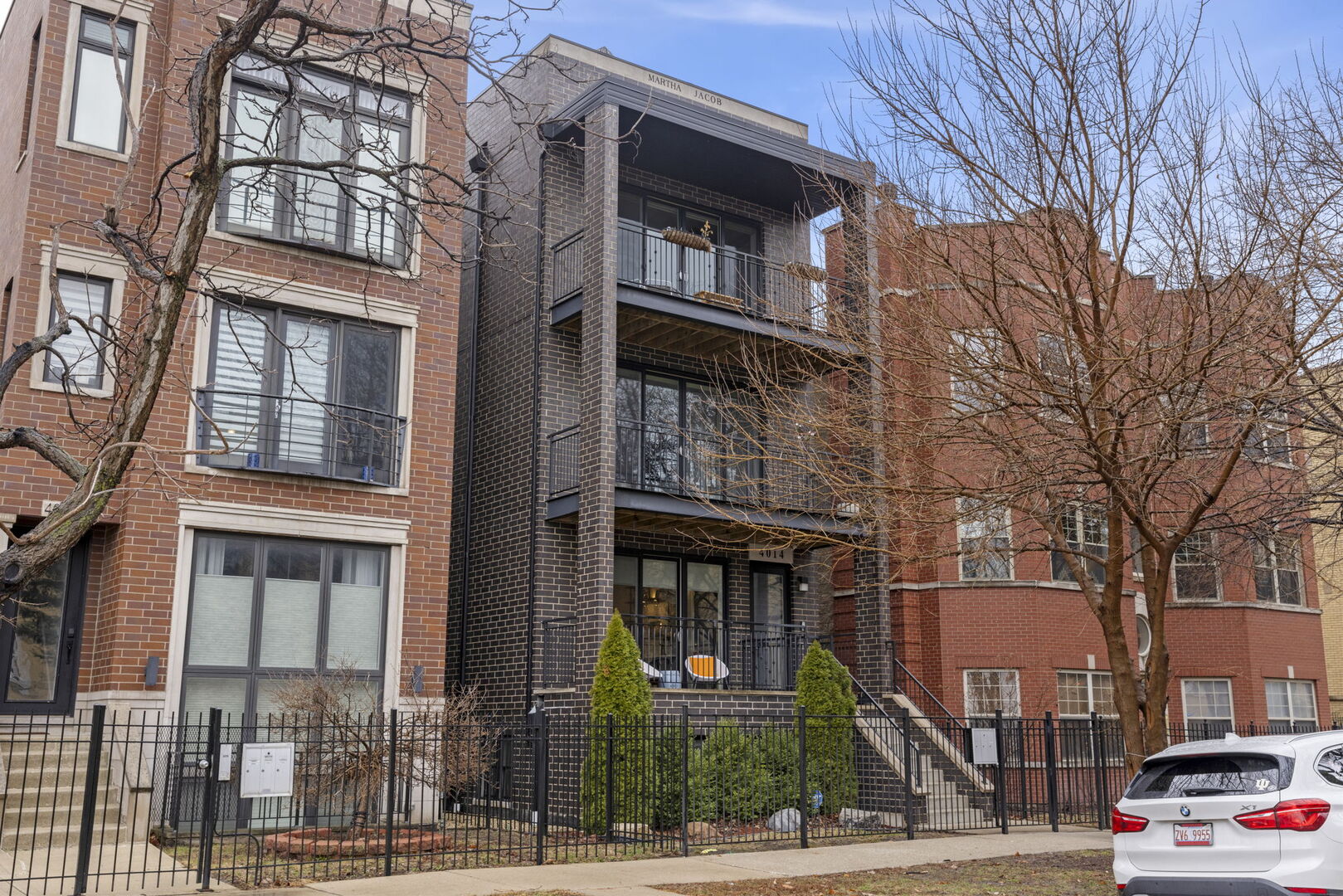 4014 N Mozart Street #1, Chicago, IL 60618