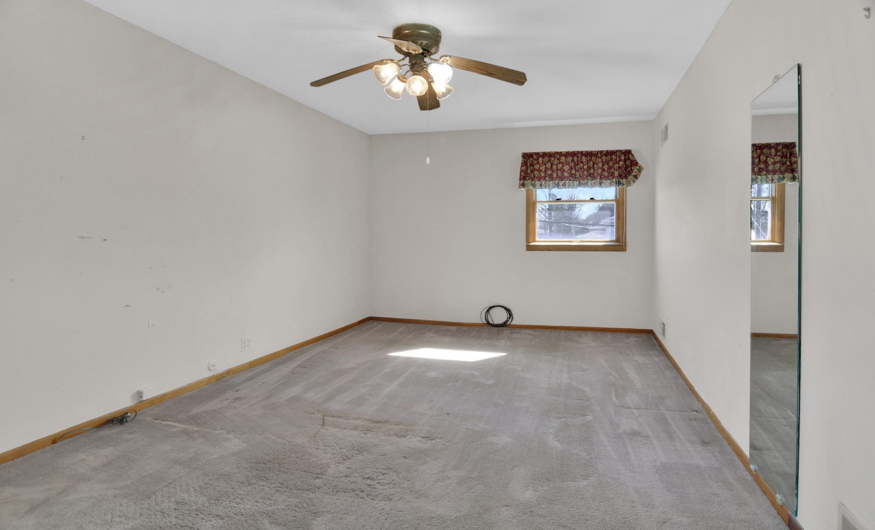 8819 W 84th Street, Justice, IL 60458