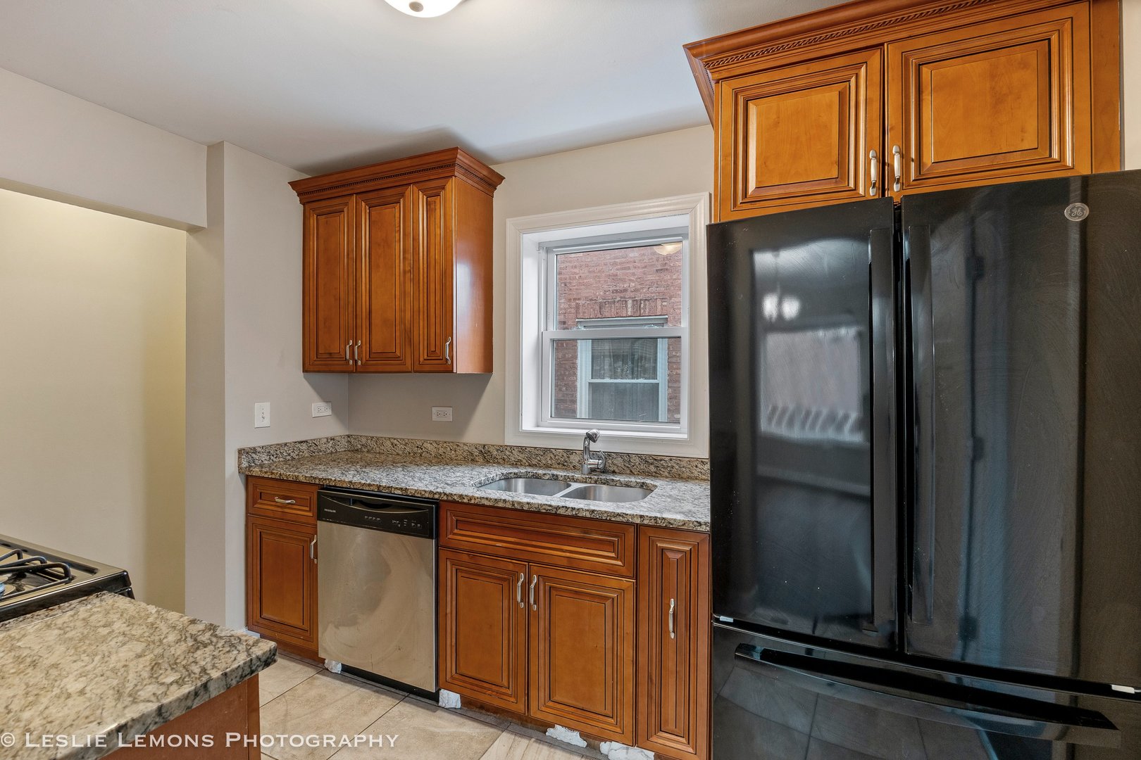 2111 S 24th Avenue, Broadview, IL 60155