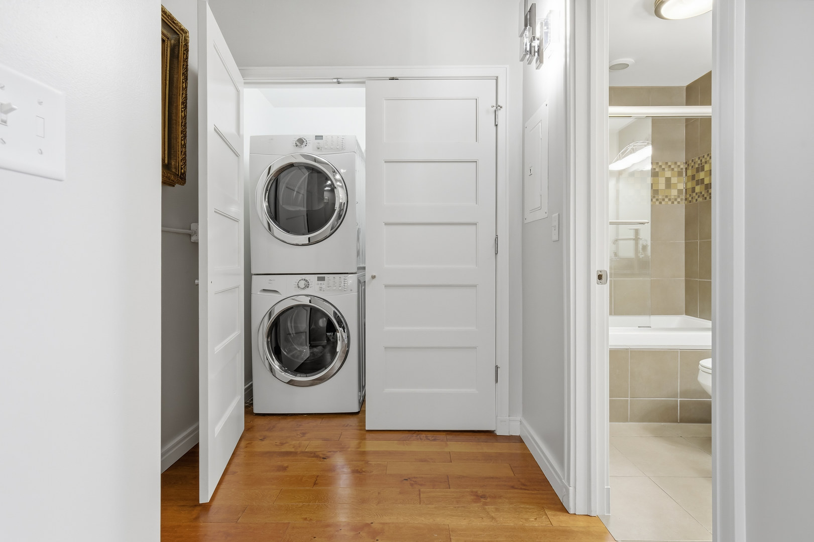 212 N Center Street #205, Bloomington, IL 61701