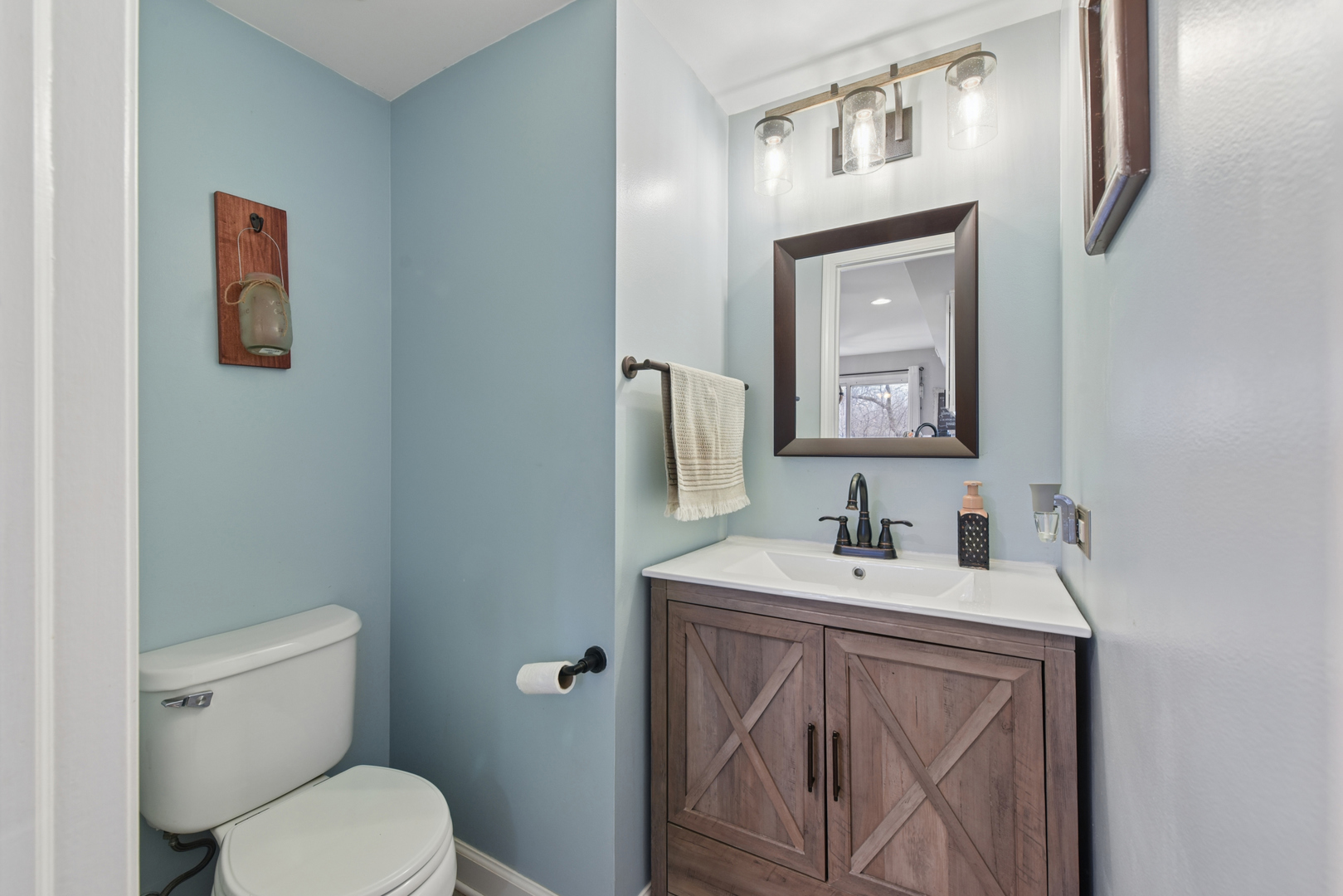 179 Locksley Drive, Streamwood, IL 60107