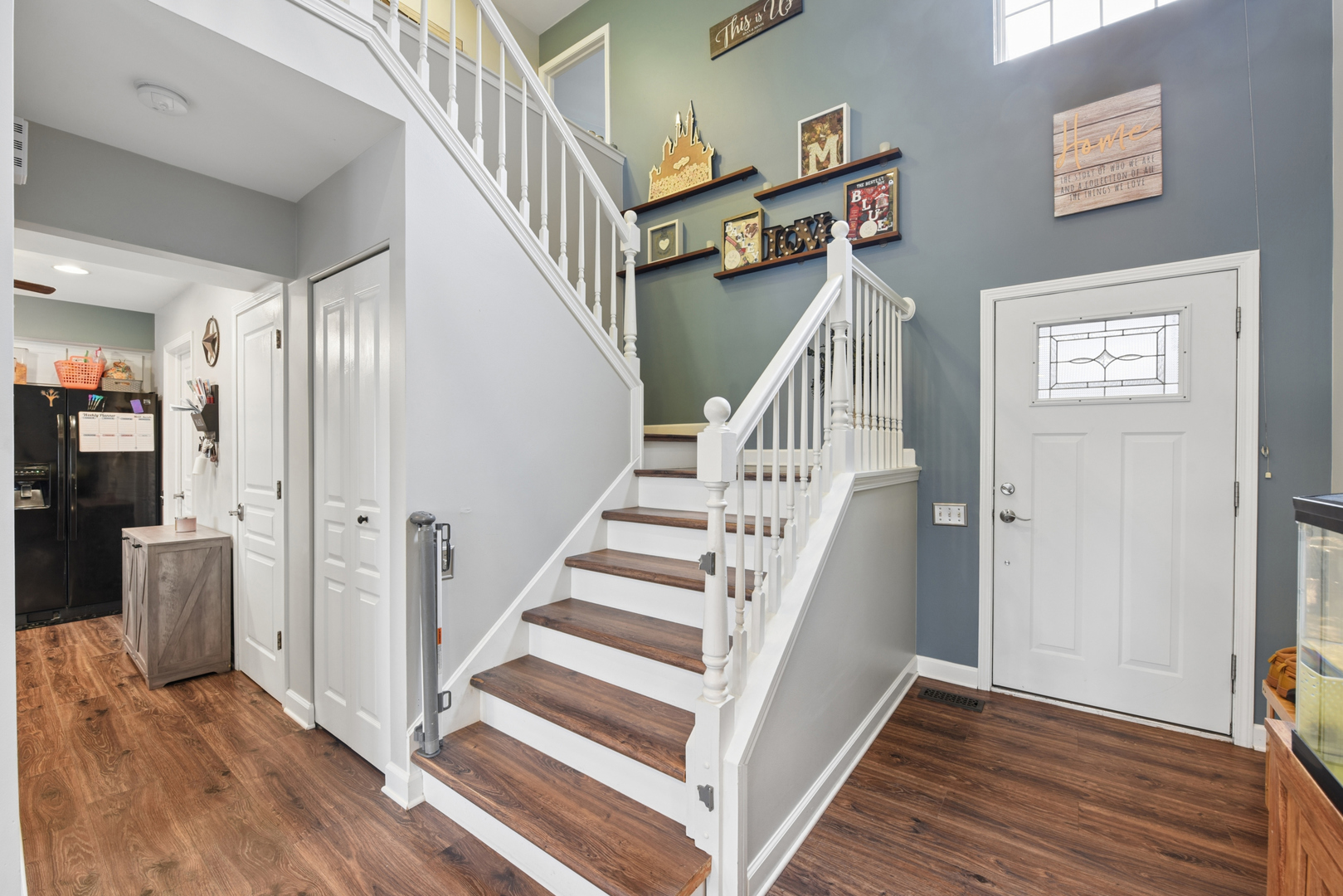 179 Locksley Drive, Streamwood, IL 60107