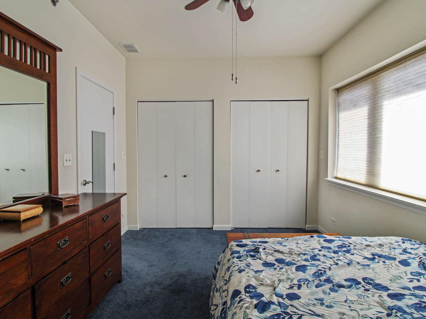 2409 W 32nd Place, Chicago, IL 60608