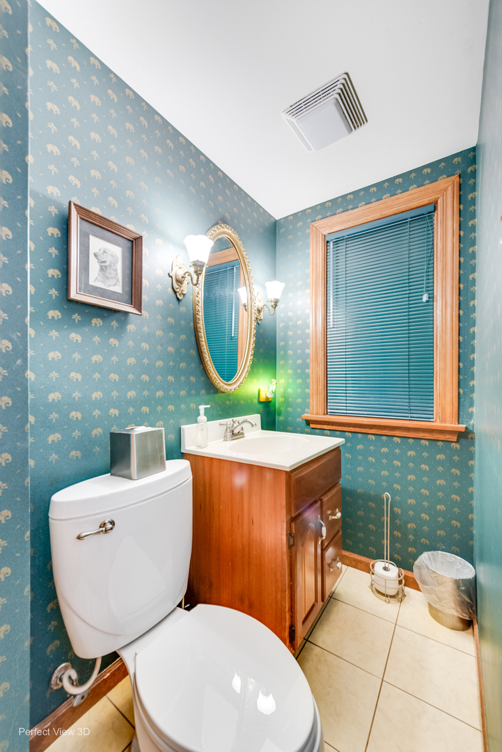 130 Belle Plaine Avenue, Park Ridge, IL 60068