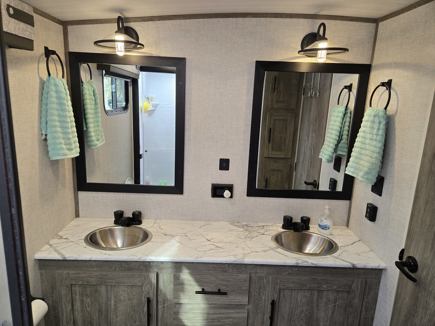 2795 E 28th Lot 298 Road, Seneca, IL 61360