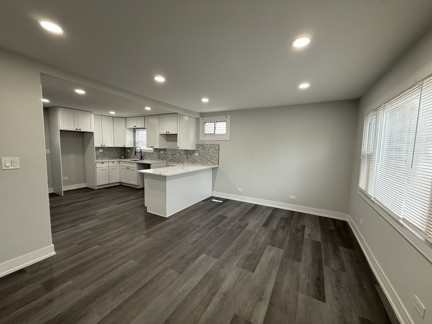 16752 Artesian Avenue, Hazel Crest, IL 60429