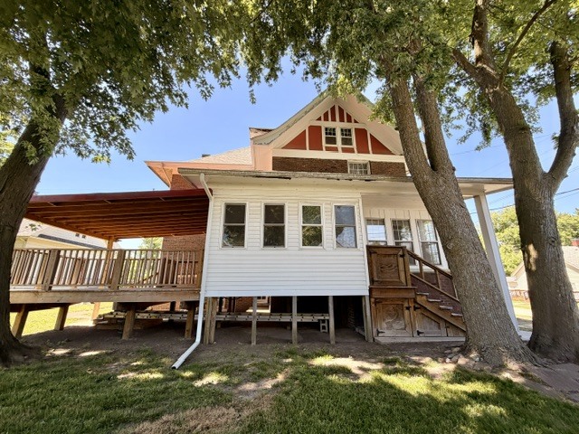 622 N Monroe Street, Clinton, IL 61727