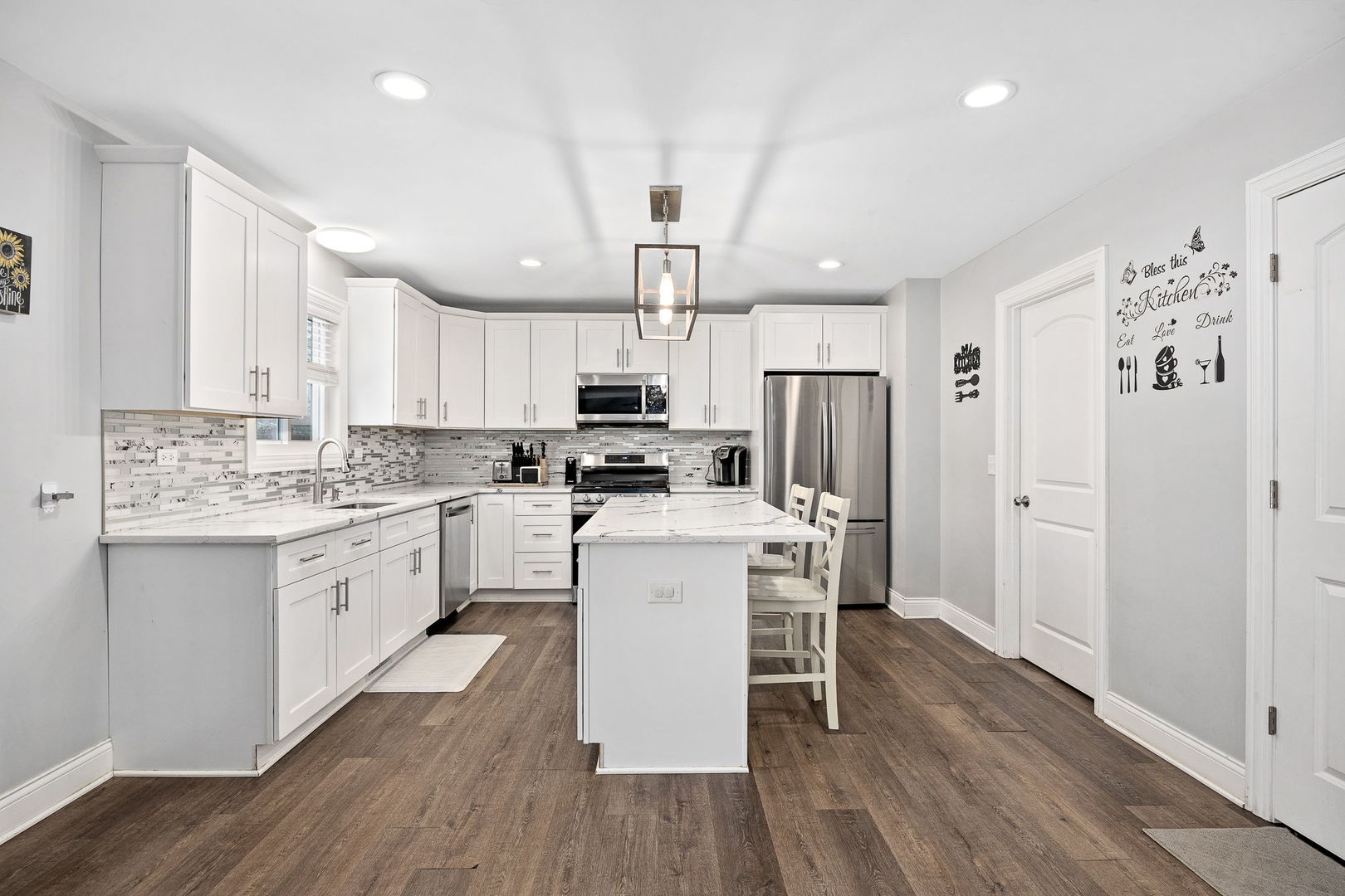 22511 S Deal Avenue, Channahon, IL 60410