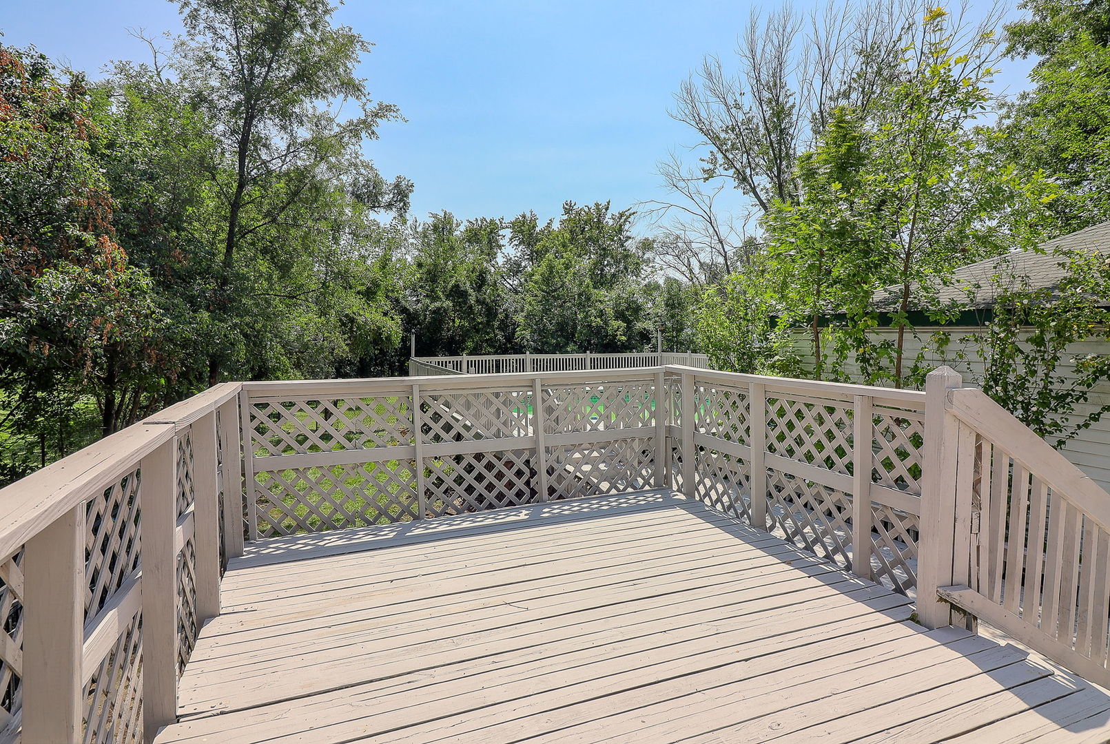 15W355 Harvard Street, Elmhurst, IL 60126