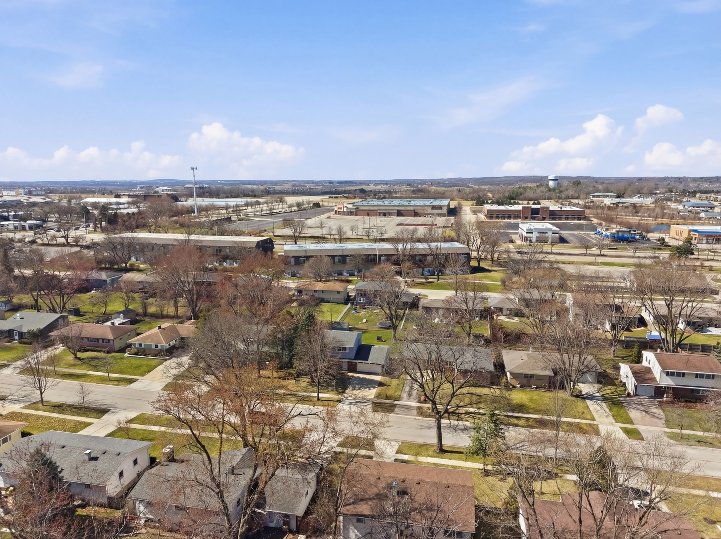 203 Fairview Drive, St. Charles, IL 60174