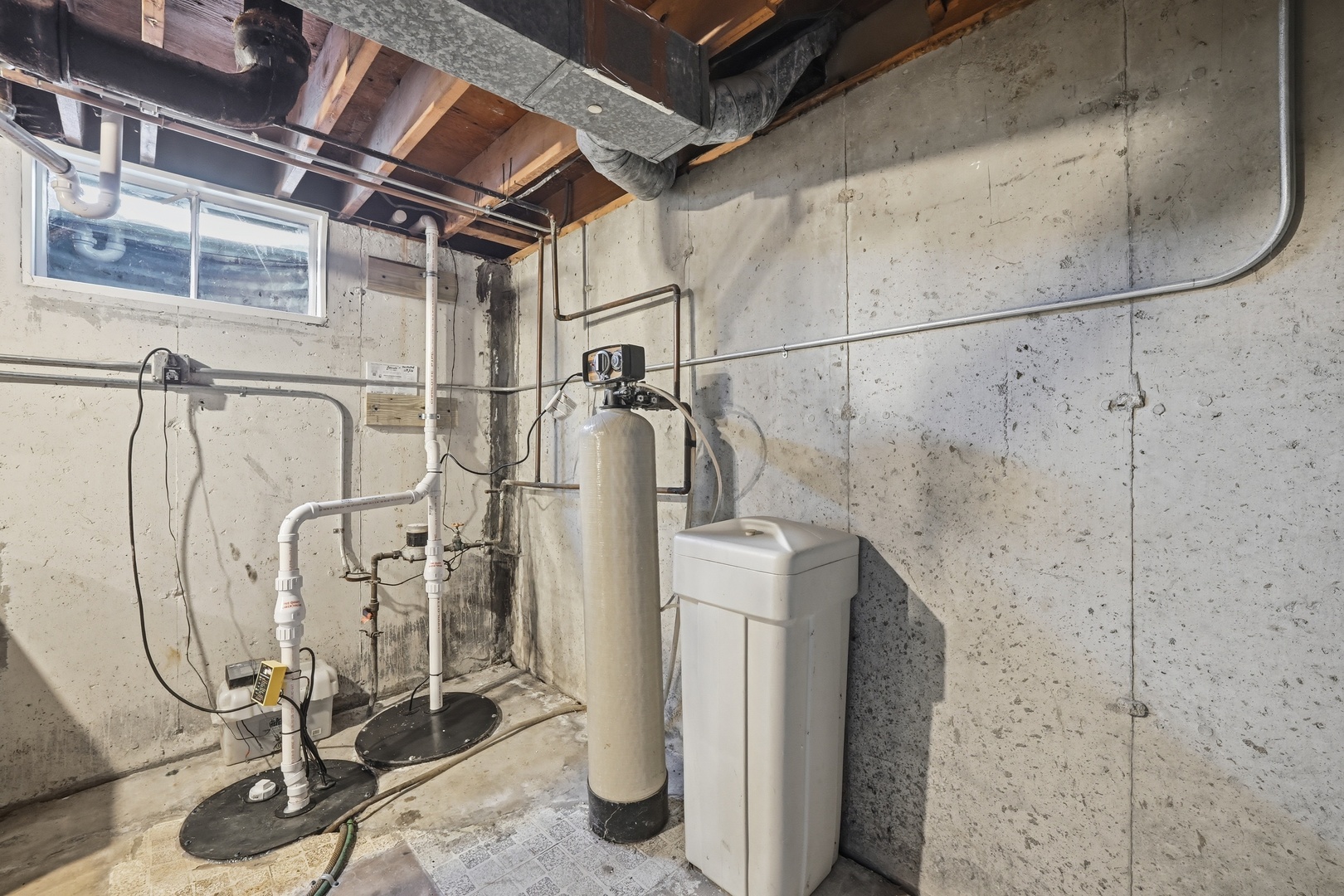 203 Fairview Drive, St. Charles, IL 60174