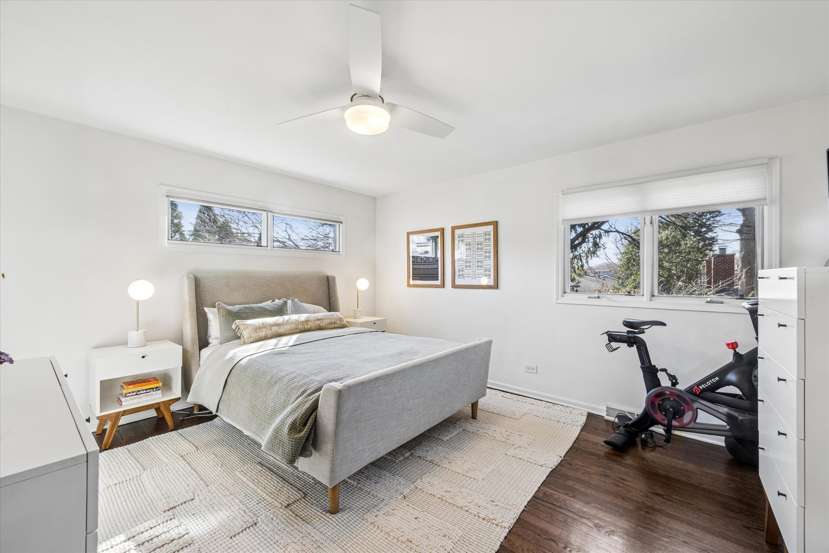 5312 HOWARD Avenue, Western Springs, IL 60558