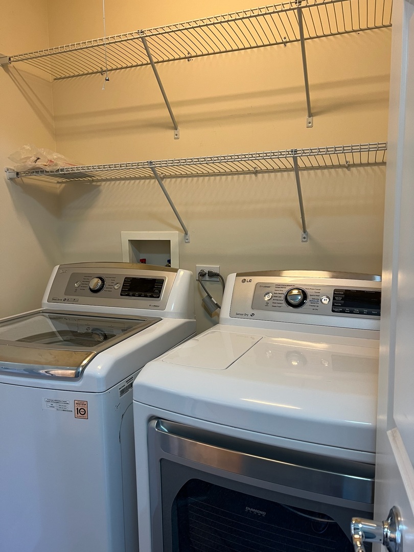 705 N KEYSTONE Lane, Vernon Hills, IL 60061