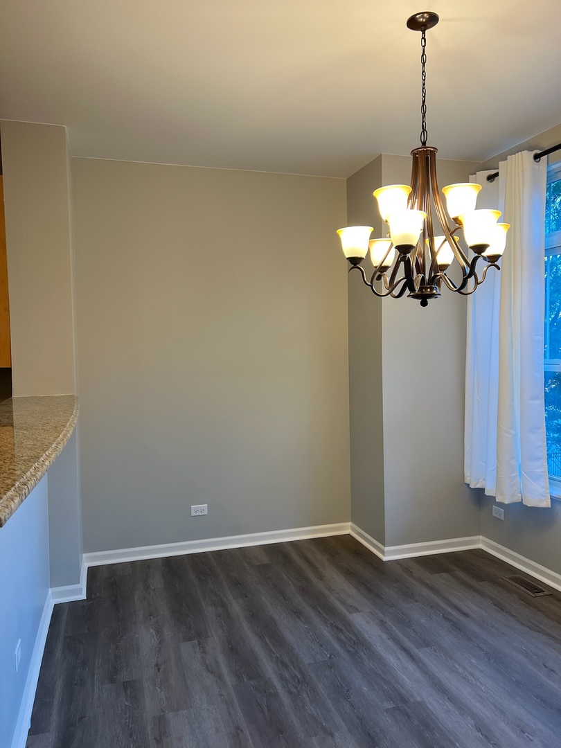 705 N KEYSTONE Lane, Vernon Hills, IL 60061