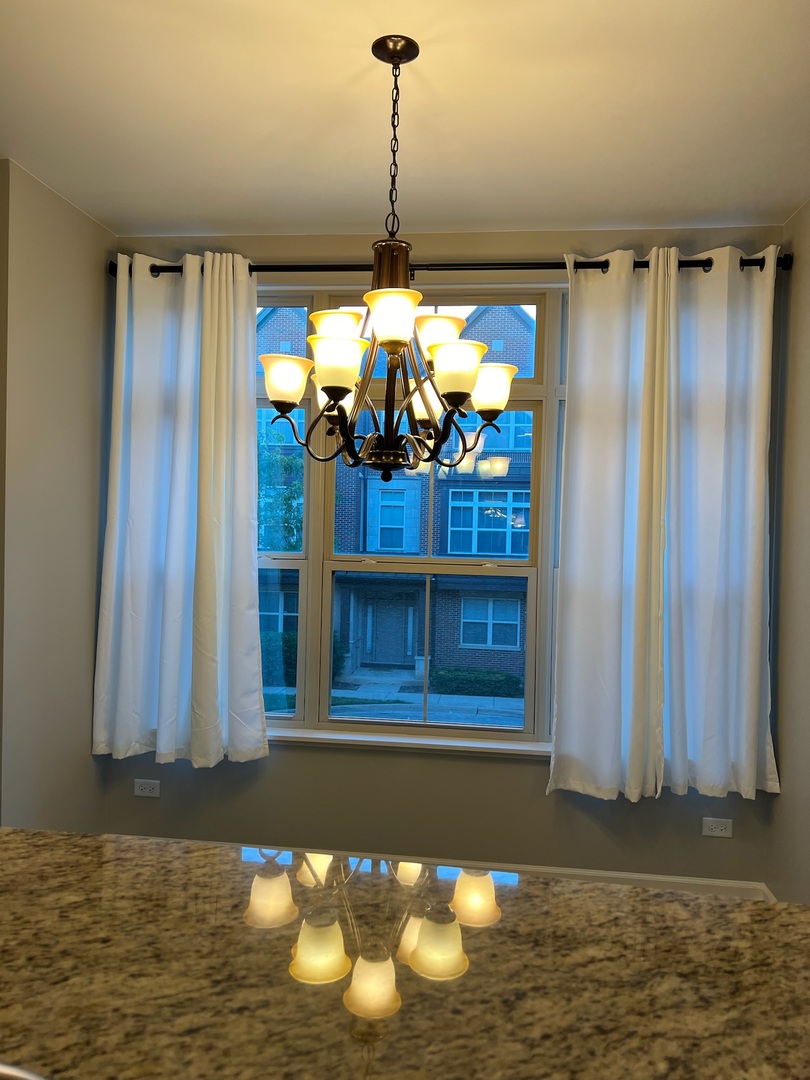 705 N KEYSTONE Lane, Vernon Hills, IL 60061