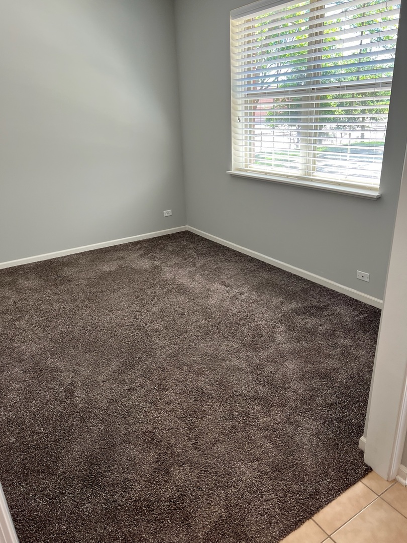 705 N KEYSTONE Lane, Vernon Hills, IL 60061