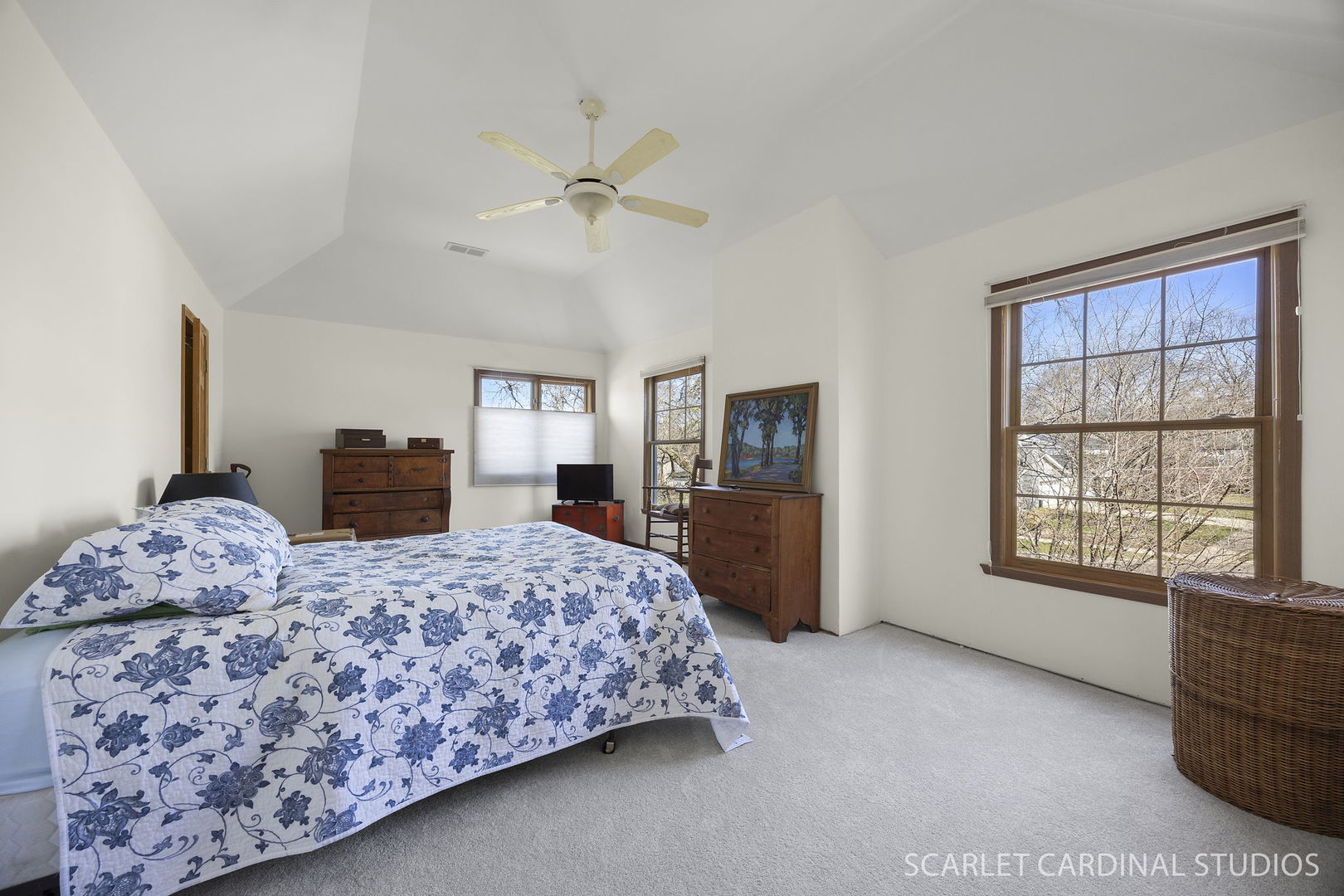 710 N Kenilworth Avenue, Glen Ellyn, IL 60137