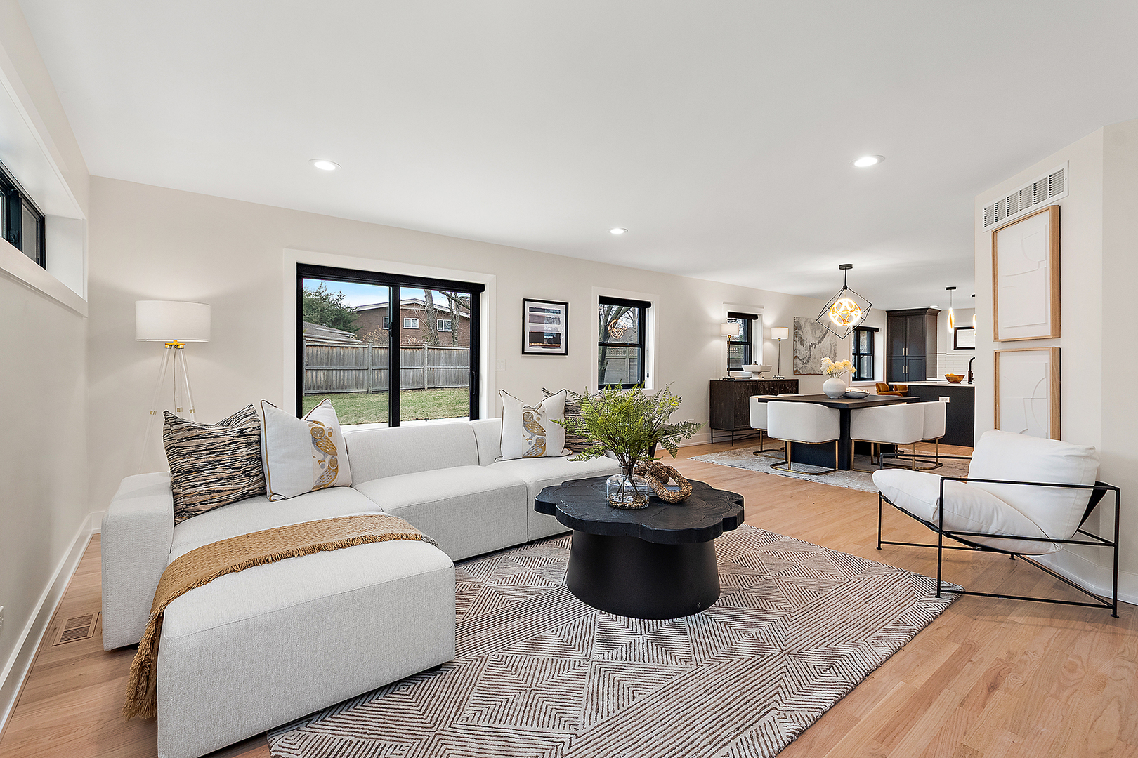 5115 Ellington Avenue, Western Springs, IL 60558