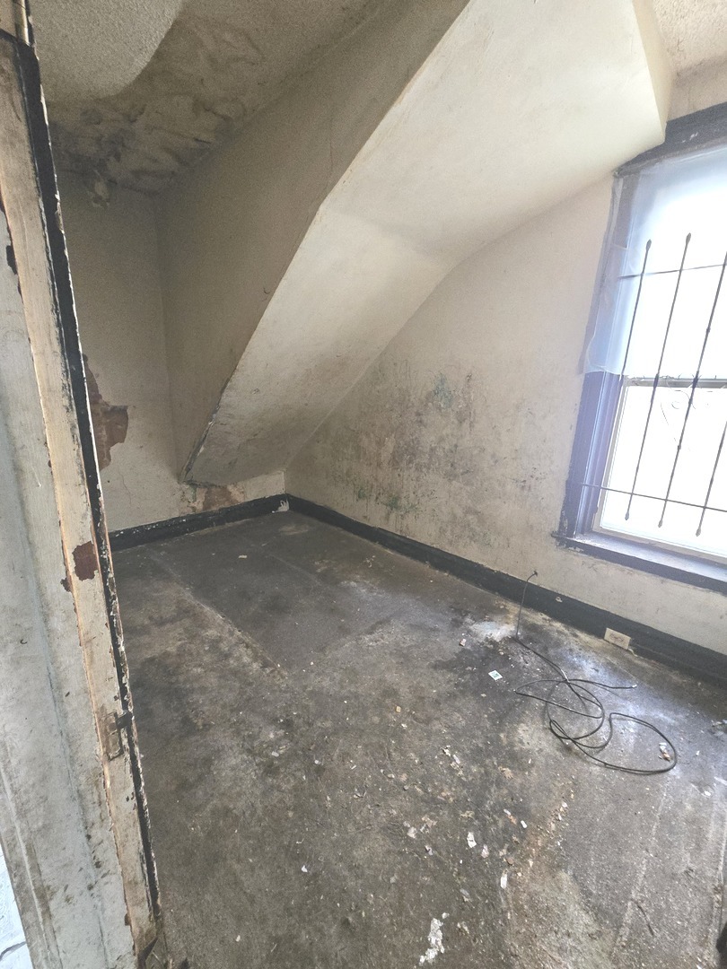 4312 W CULLERTON Street, Chicago, IL 60623