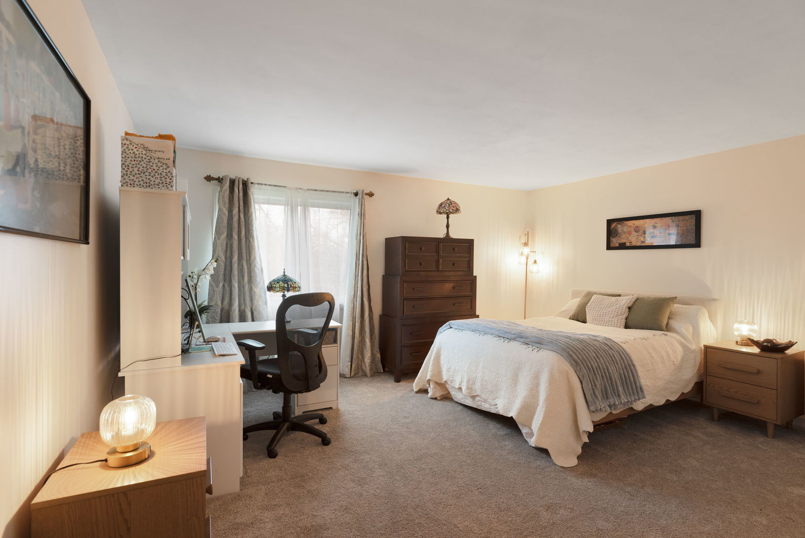 33561 N Royal Oak Lane #209, Grayslake, IL 60030