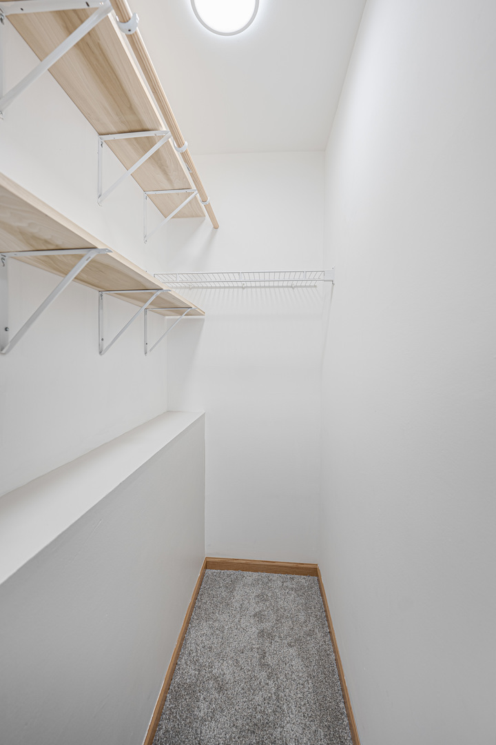 2110 WYNHAM LAKES Court, Plainfield, IL 60586