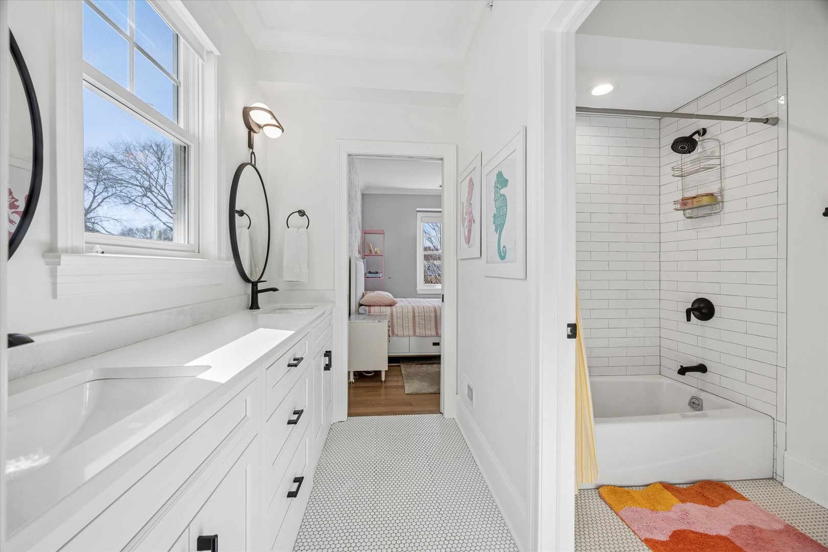 4041 Johnson Avenue, Western Springs, IL 60558